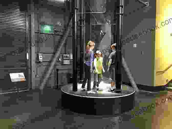 Kids Experimenting With Interactive Exhibits At The Exploratorium Kid S Guide To San Francisco (Kid S Guides Series)